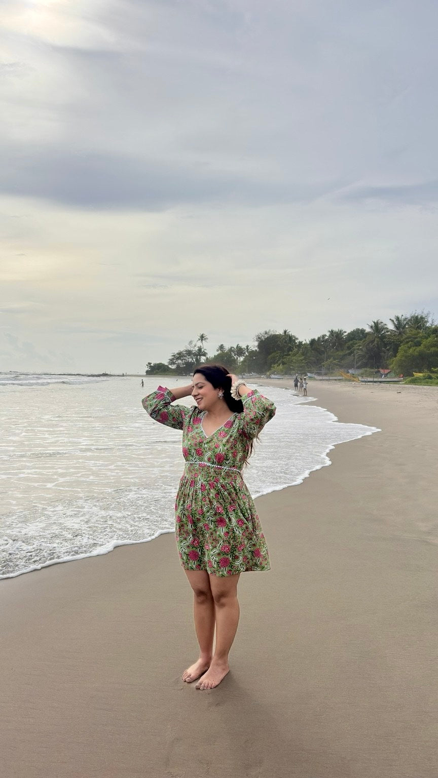 Gulnaar Bloom Short Dress