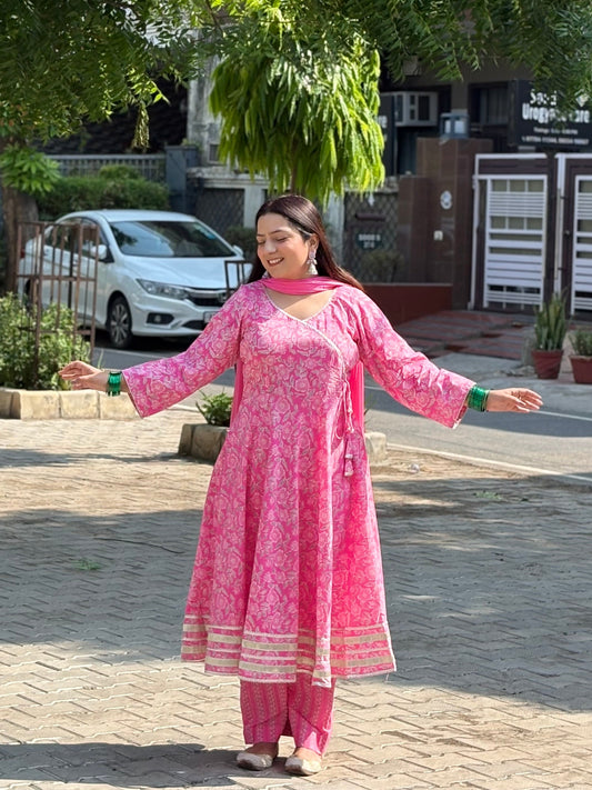 Gulabi Angrakha Suit Set