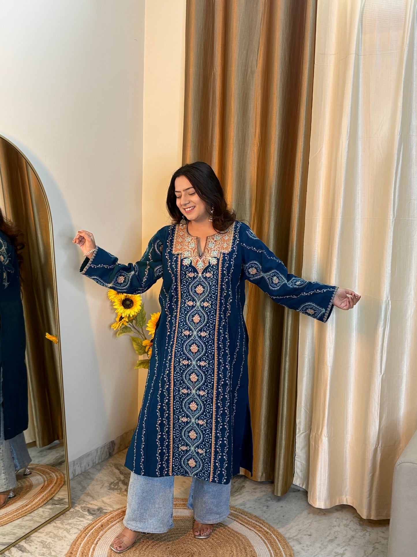 Soojni Kashmiri Pheran