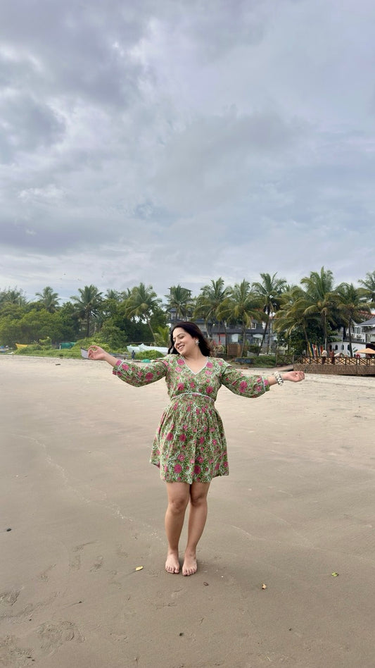 Gulnaar Bloom Short Dress