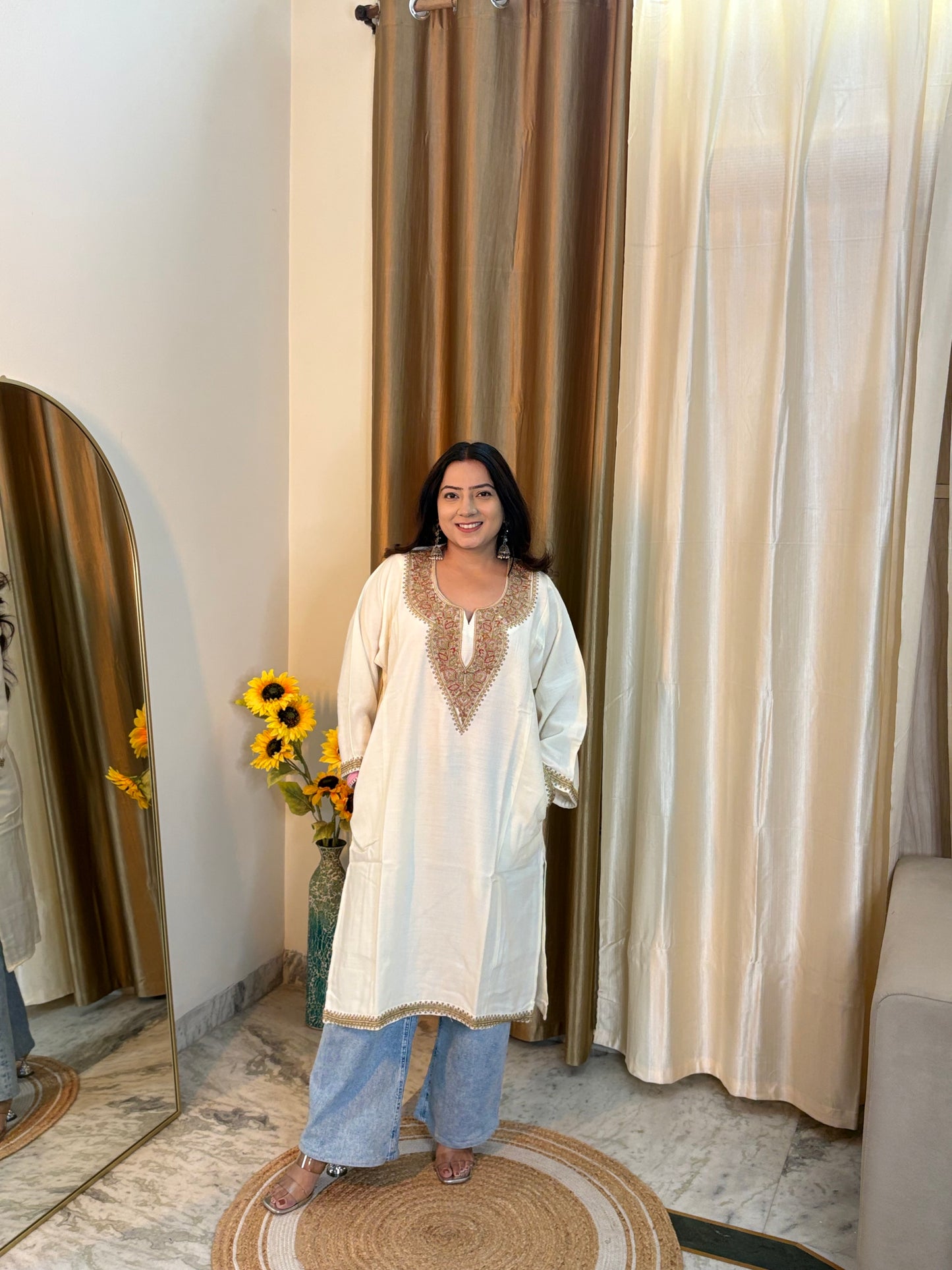 Tilla Work Kashmiri Pheran